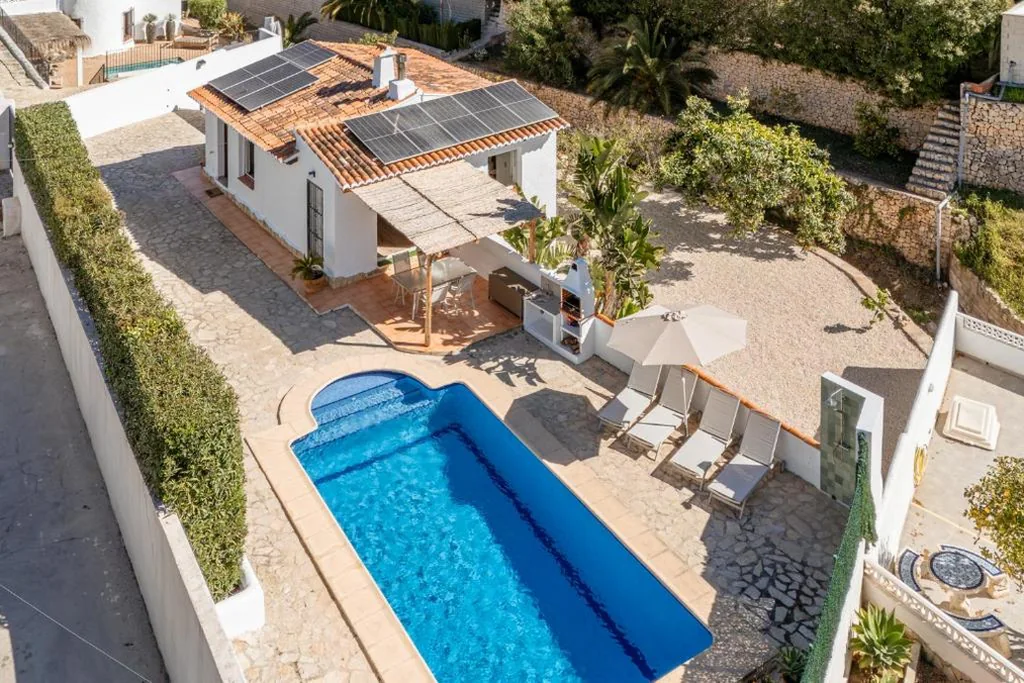 Casa con 3 camere da letto — Villa 14 - 300m from El Portet beach