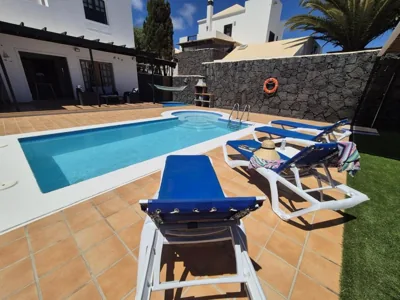 Villa Adel, Oasis de paz con piscina climatizada — foto 4