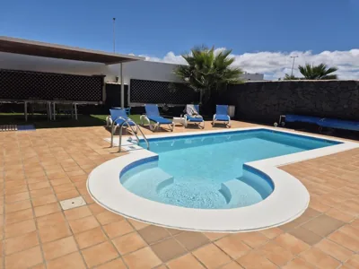 Villa Adel, Oasis de paz con piscina climatizada — foto 5