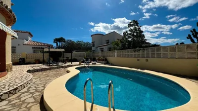 Villa al Mar, Els Poblets, Top Lage und Ausstattung, Pool, WIFI 300Mb, eigener überdachter Parkplatz, Photovoltaik Bonus, nah am Strand 500m — foto 9