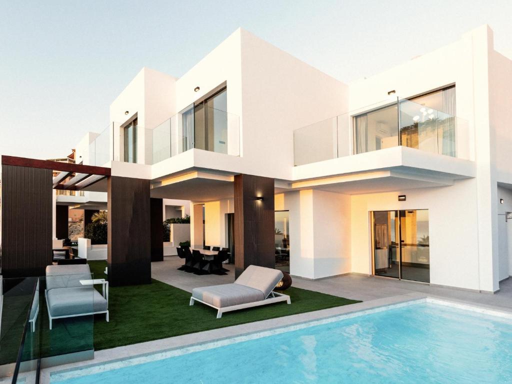 Villa Allure Panoramic Seaviews