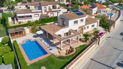 Villa Almendros - PlusHolidays — foto 9