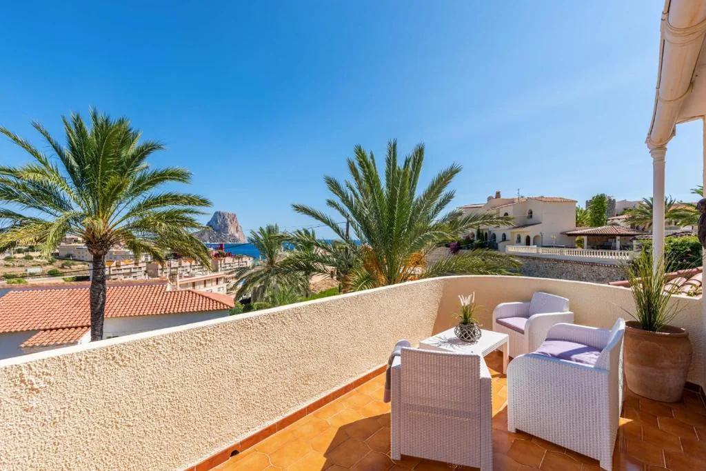 Moradia com piscina privada — Villa Aloe - PlusHolidays