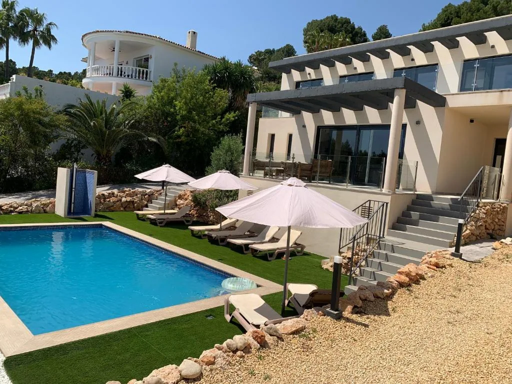 Villa Superior — Villa Altea Lomalisa