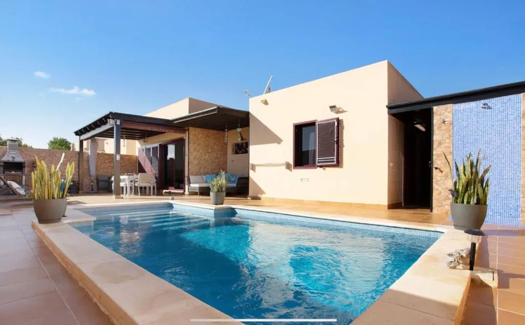Villa con piscina privada — Villa Amistad