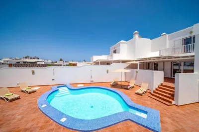 Villa Amparo gym, pool and spa — foto 9