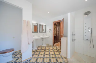 Villa amplia con piscina privada ideal familias y grupos — foto 2