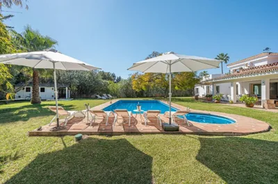 Villa amplia con piscina privada ideal familias y grupos — foto 6