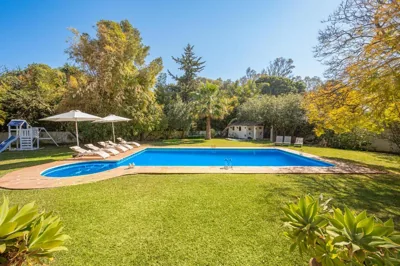 Villa amplia con piscina privada ideal familias y grupos — foto 11