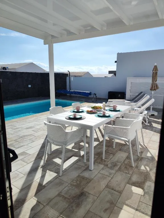 Villa Anny piscina climatizada ideal para familia
