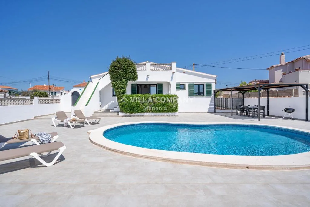 Villa con 3 camere da letto — Villa ARANYA