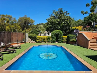 VILLA ARBUCIES with private pool — photo 4
