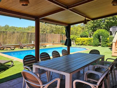VILLA ARBUCIES with private pool — photo 9