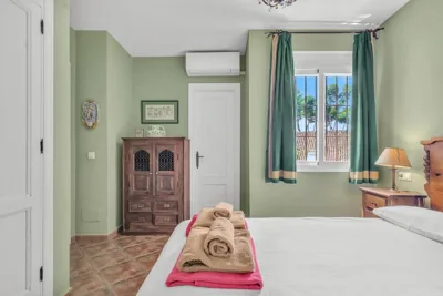 Villa Arin - Beachside Family Home by Finest Rentals — foto 10
