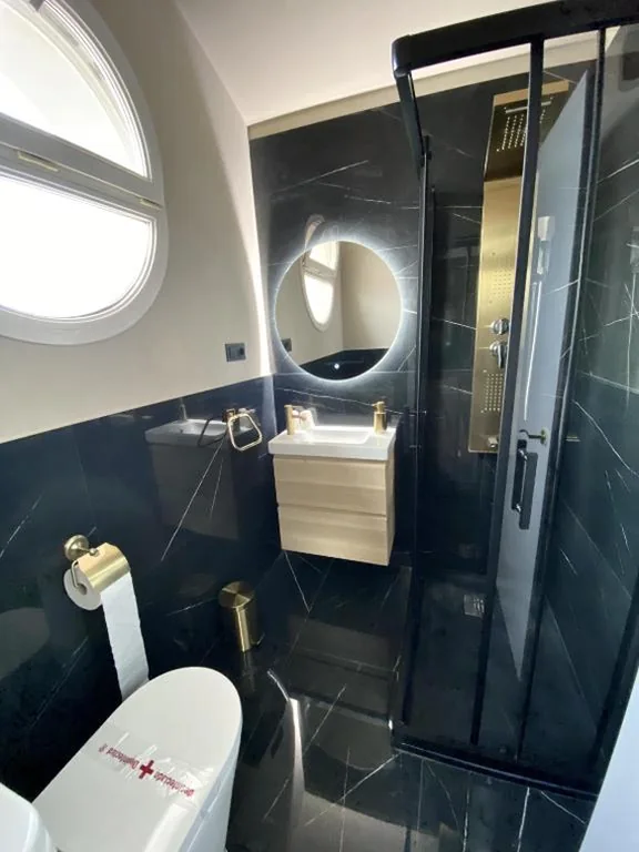 Deluxe-Doppelzimmer mit Meerblick — Villa ATENEA