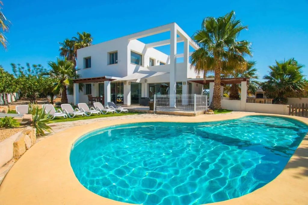 Villa Deluxe — Villa Athos - PlusHolidays