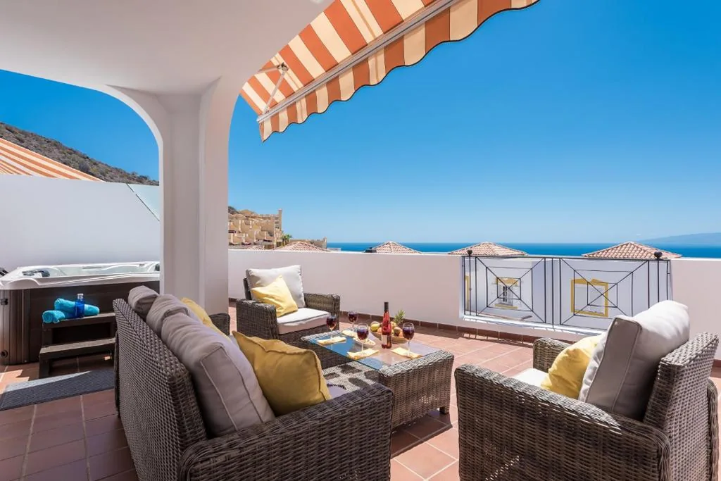 Villa de 3 dormitorios — Villa Atlantic View with JACUZZI Sea view