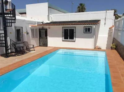 Villa Bahamas private heated pool close to town. — Foto 9