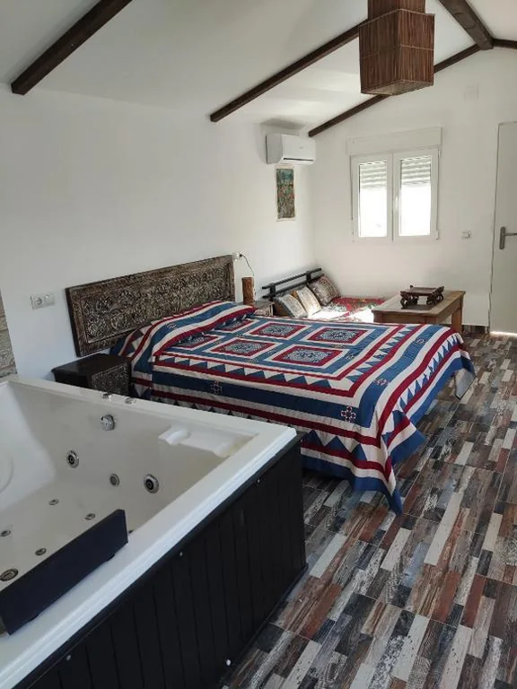 One-Bedroom Villa — Villa Bali con jacuzzi climatizado y piscina climatizada con jacuzzi