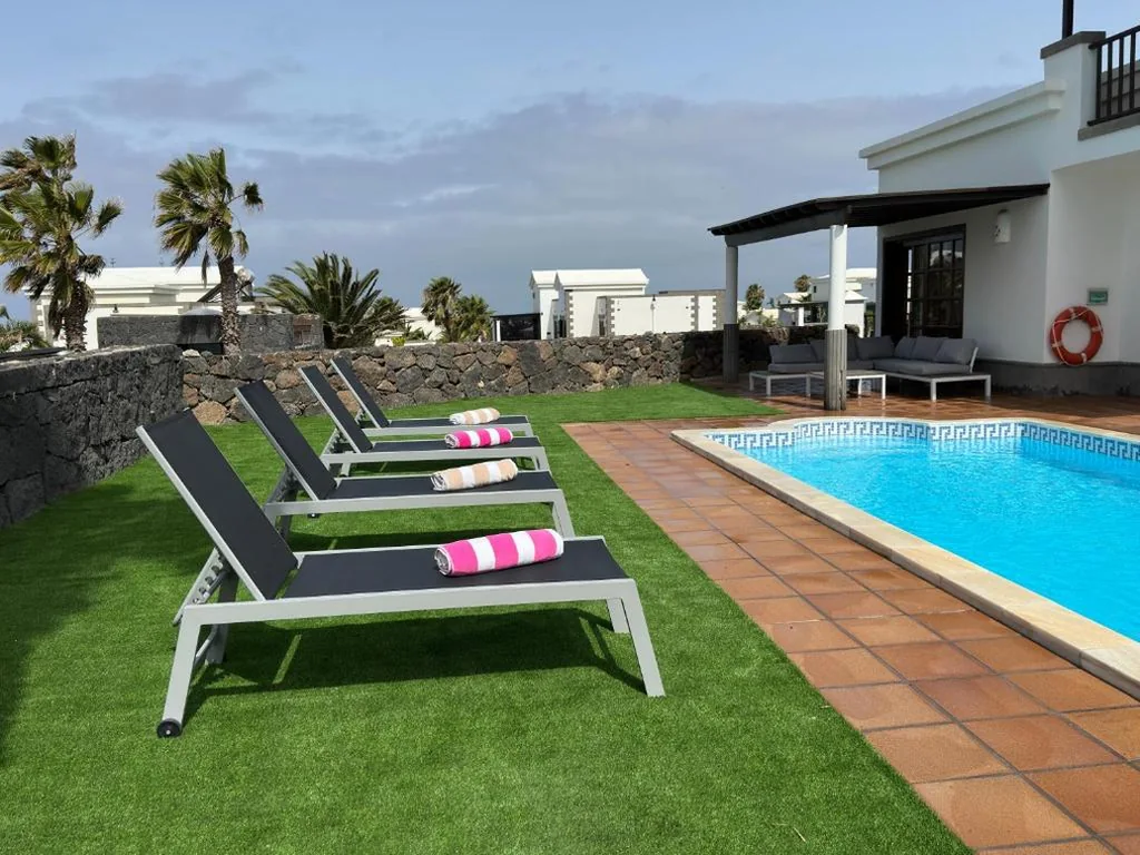Villa mit 3 Schlafzimmern — Villa Bejeque
