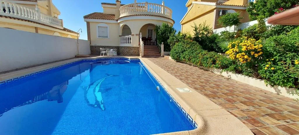 三卧室别墅 — Villa Bélgica en Gran Alacant