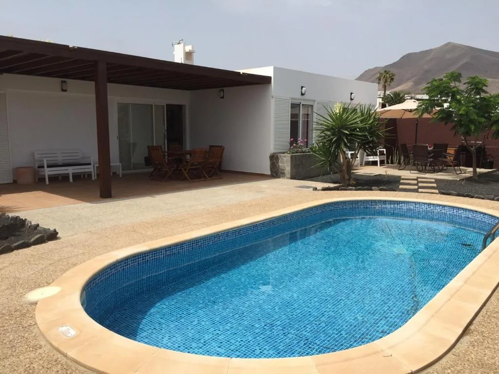 Villa con piscina privada — Villa Benita II