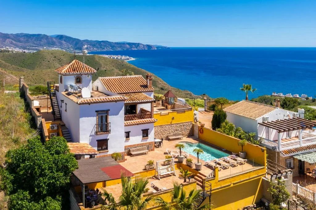 Villa — Villa Benizan Private Pool Sea Views AC WiFi
