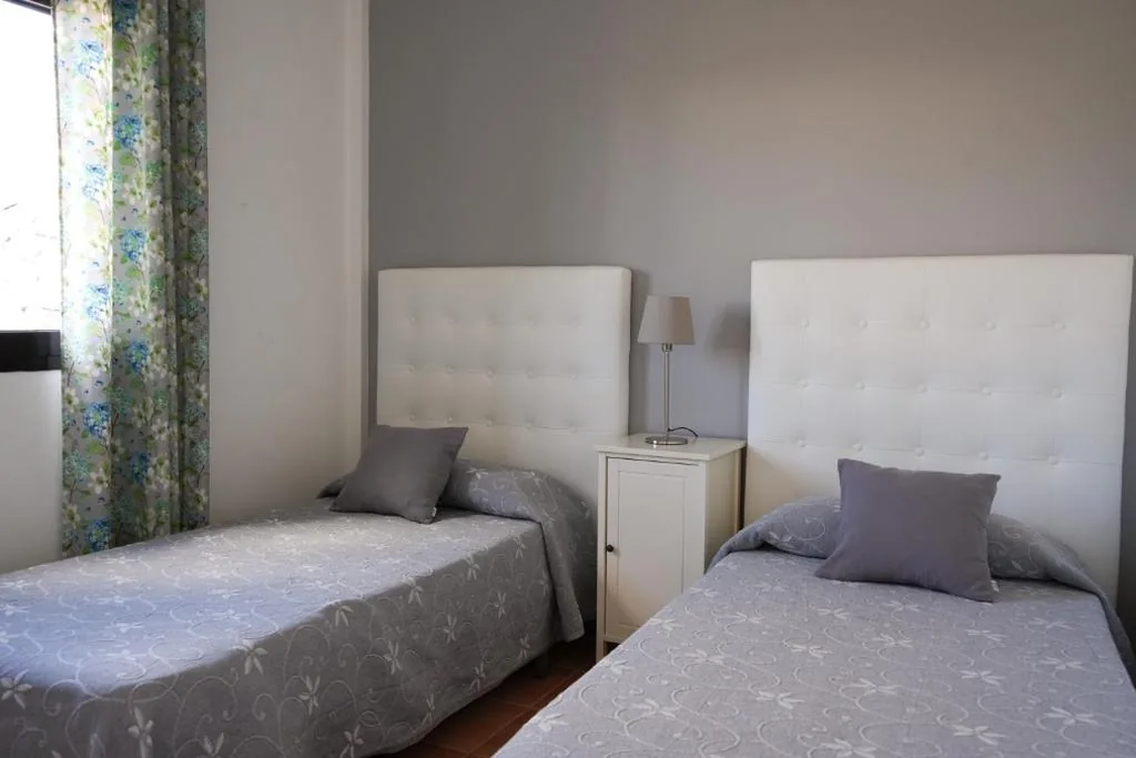 VILLA BERMEJA 20 by Villitas