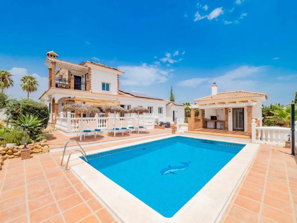 専用プール付きヴィラ — Villa Blanca Málaga - Private Villa - Heated Pool