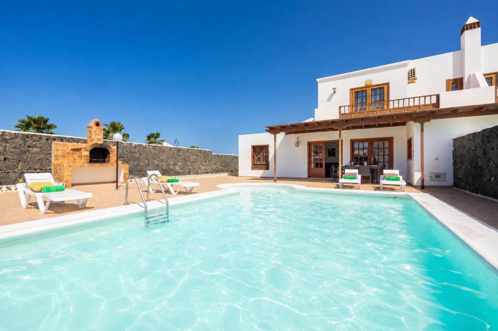 Villa Blanca
