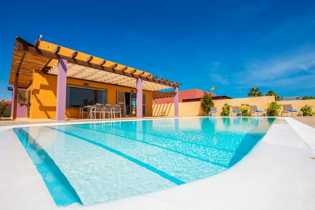 Villa — Villa Brisa Golf Salinas