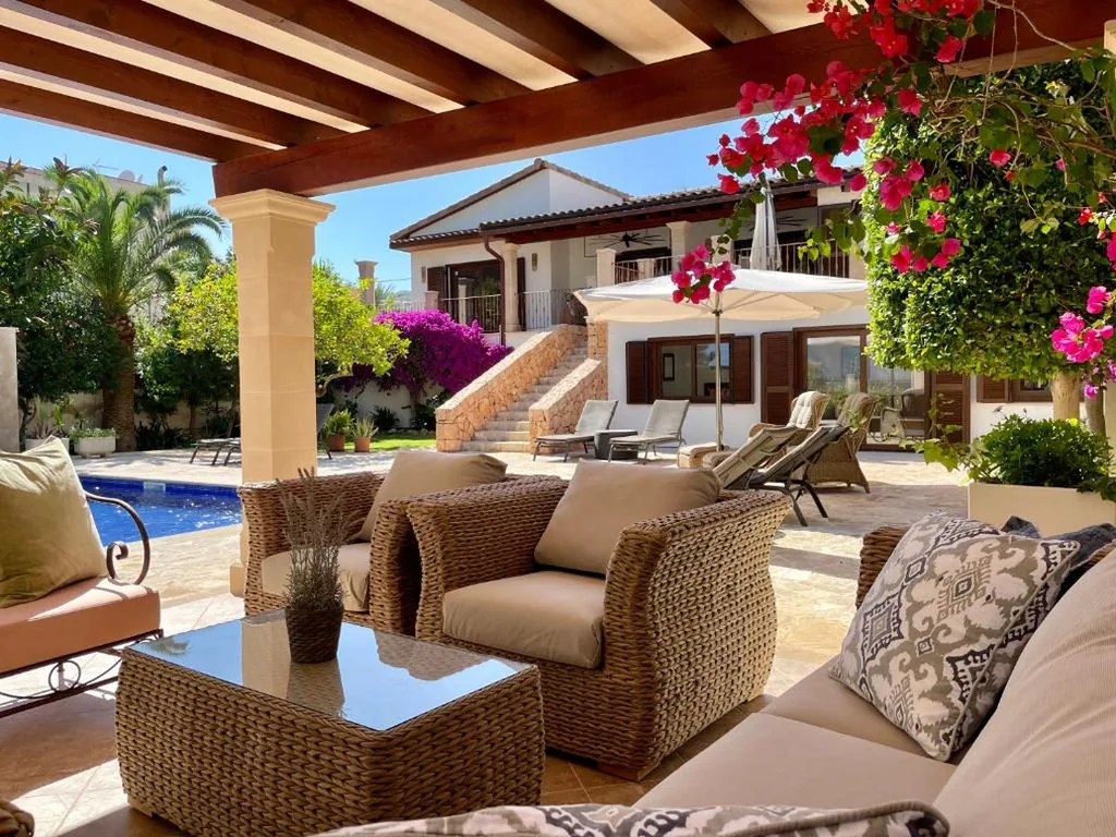 Villa — Villa Buena Vista