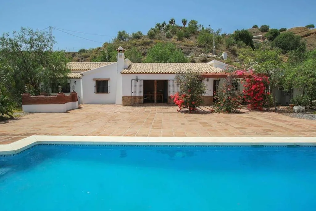 Villa com piscina privada — Villa Buenavista Malaga - Stunning Views - Private