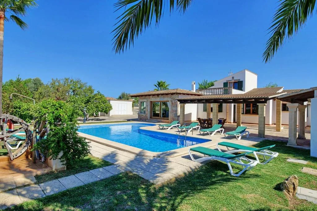 Moradia com piscina privada — Villa Ca Na Xaneta by Sealand Villas