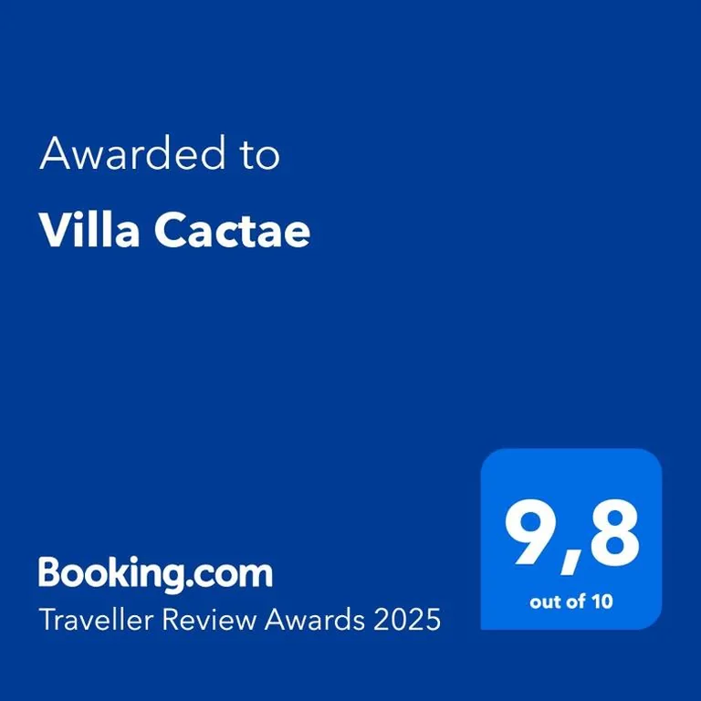 Villa — Villa Cactae