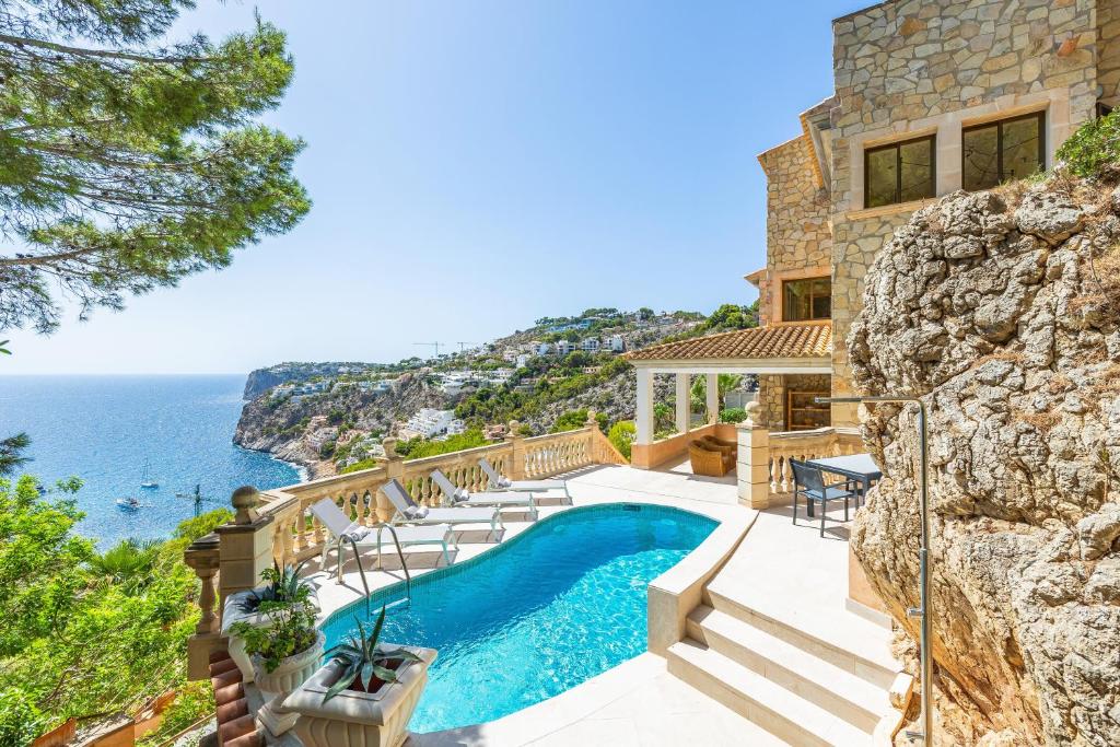 Villa Cala Llamp