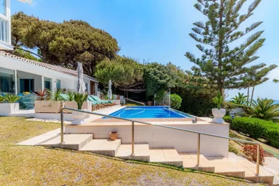 Villa Calmamar Cabopino Beachfront in Marbella — foto 4