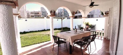 VILLA CAMBRILS BEACH Aparcamiento Gratis — foto 3