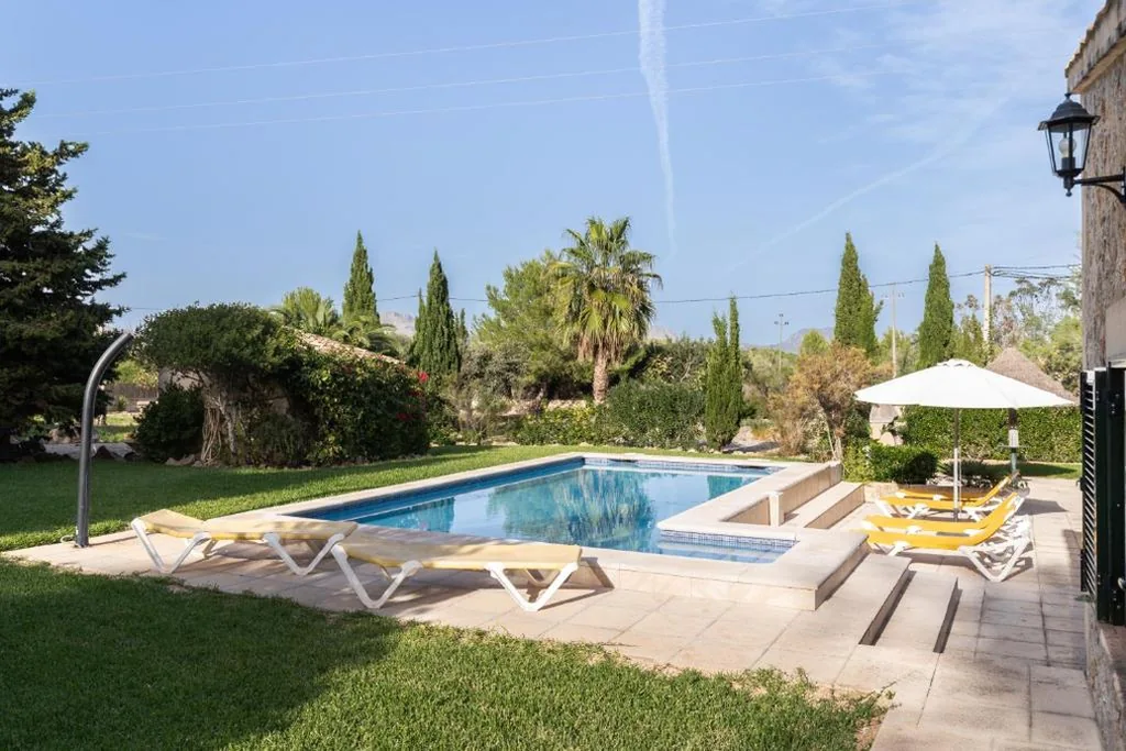 Villa avec vue sur le jardin — Villa Can Tomas