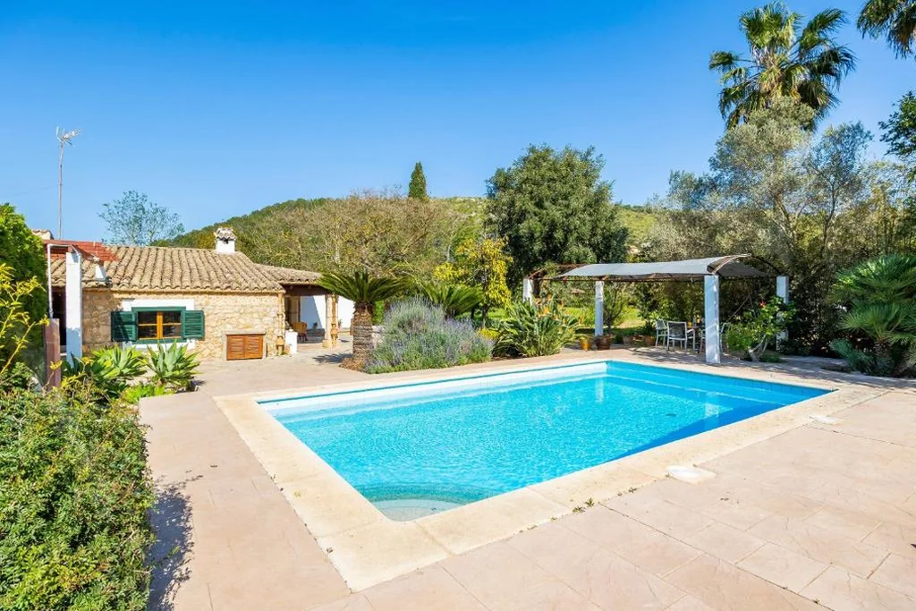 Villa com vista para o jardim — Villa Can Tonet