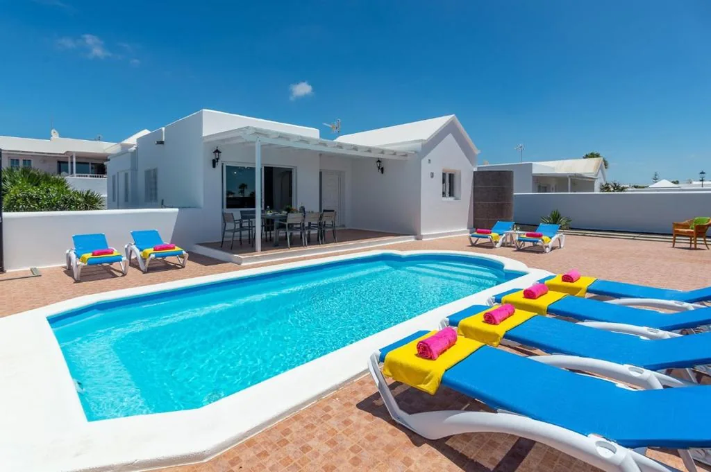 Villa — Villa Cancela by Villa Plus