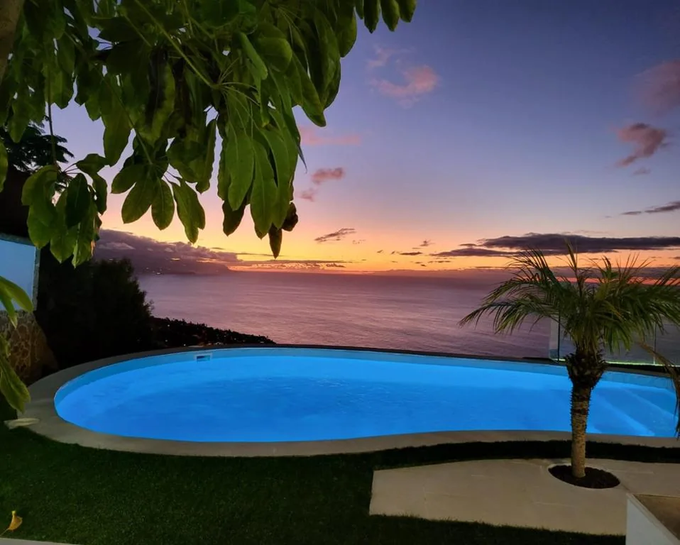 Villa mit Meerblick — Villa Canela Pool with Ocean Views & Sunset Views