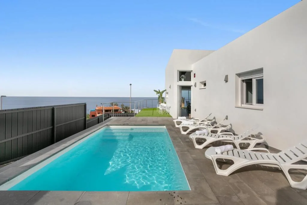 Villa con vistas al mar — Villa Carlota