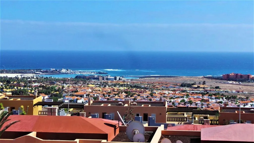Casa com 4 quartos — Villa Carmen