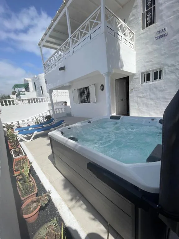 Villa mit 3 Schlafzimmern — Villa Carmiña