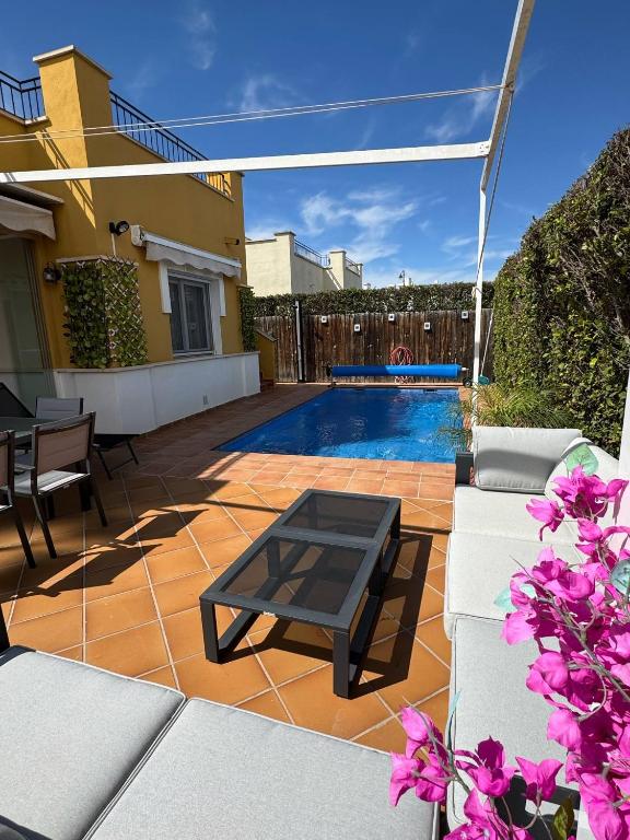 villa casa Aymlo