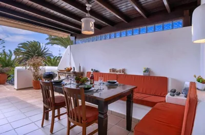 Villa Casa Karoline with a sunny terrace, heated pool, comfort and privacy in a quiet neighborhood — photo 4