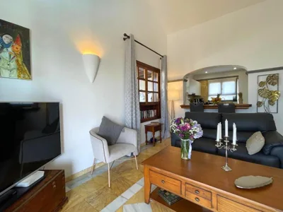 Villa Casa Karoline with a sunny terrace, heated pool, comfort and privacy in a quiet neighborhood — photo 5