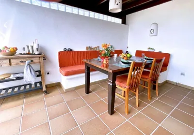 Villa Casa Karoline with a sunny terrace, heated pool, comfort and privacy in a quiet neighborhood — photo 12