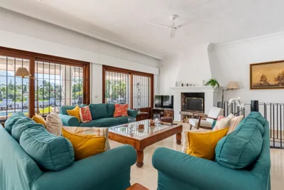 Villa Casa La Concha - Luxury 6 bedroom Villa in Marbella, Beautiful Mountain View, Heated Swimming Pool, 15min walk to Puerto Banus Beaches, Sleeps up to 12 — 写真 6